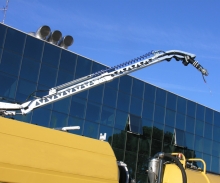 Suction boom and suction hose reel